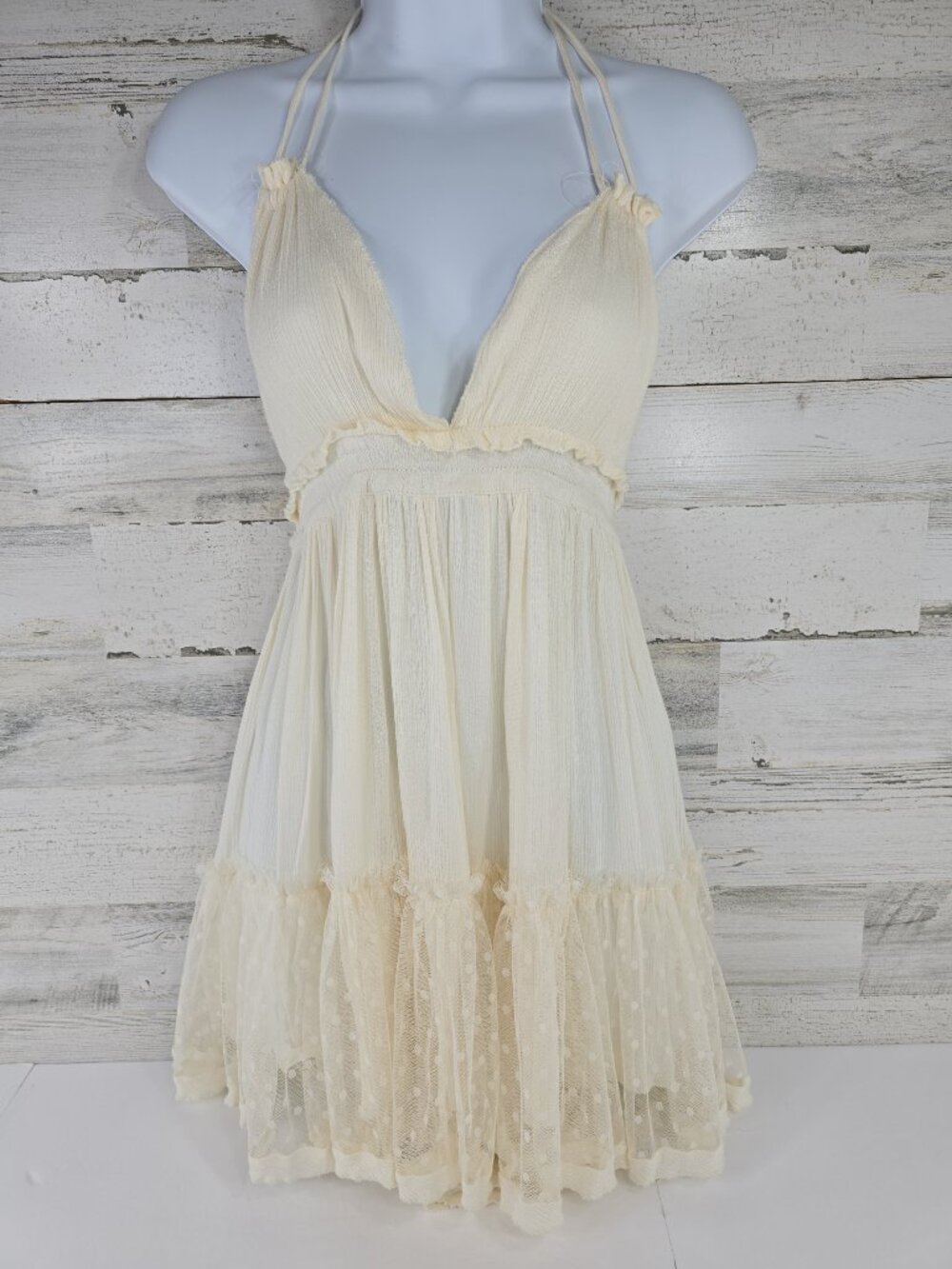 R. Vivimos Ivory Halter Sundress SZ MEDIUM Boho Lace Mesh Hem Festival Beachwear